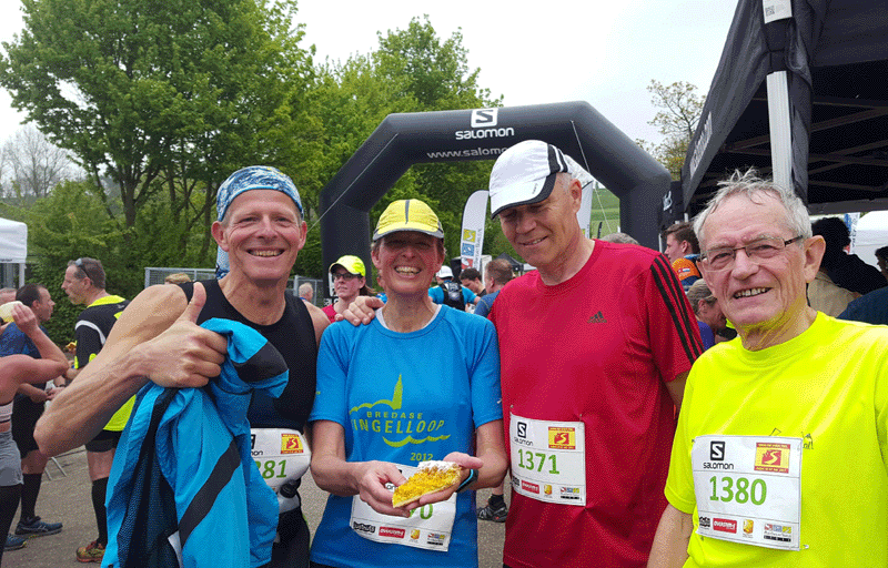 Met Pim, Frits en Mat na de finish van de Koning van Spanje trail, een sportief feestje
